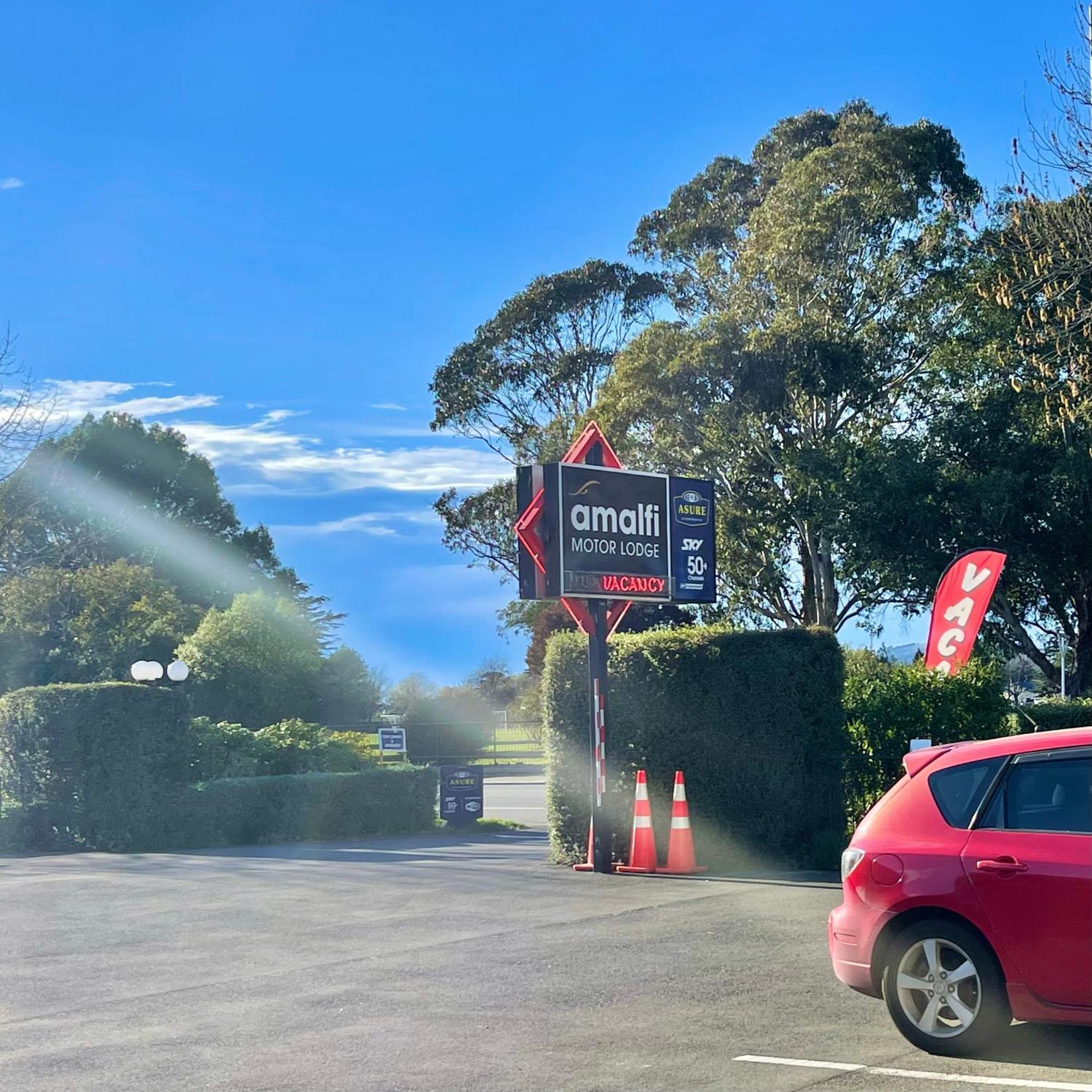 Amalfi Motor Lodge Κράισττσερτς Εξωτερικό φωτογραφία